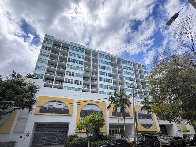 Edgewater Lofts  photo 2